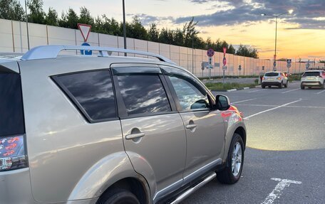 Mitsubishi Outlander III рестайлинг 3, 2008 год, 999 999 рублей, 11 фотография