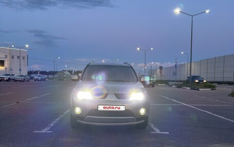 Mitsubishi Outlander III рестайлинг 3, 2008 год, 999 999 рублей, 9 фотография