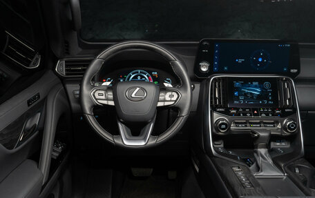 Lexus LX, 2025 год, 35 490 000 рублей, 16 фотография