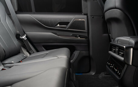 Lexus LX, 2025 год, 35 490 000 рублей, 26 фотография