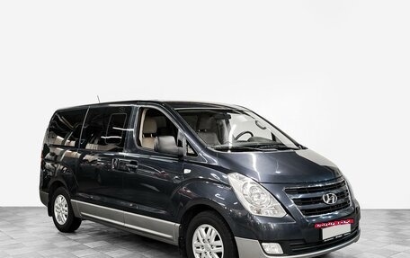 Hyundai H-1 II рестайлинг, 2015 год, 2 745 000 рублей, 2 фотография