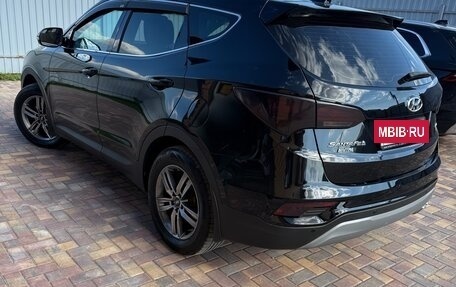 Hyundai Santa Fe III рестайлинг, 2018 год, 2 700 000 рублей, 2 фотография