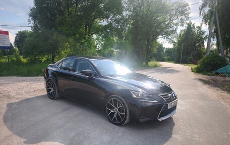 Lexus IS III, 2019 год, 2 800 000 рублей, 17 фотография