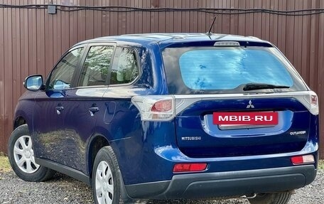 Mitsubishi Outlander III рестайлинг 3, 2014 год, 1 499 777 рублей, 4 фотография