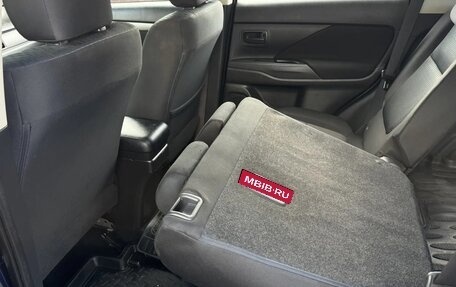 Mitsubishi Outlander III рестайлинг 3, 2014 год, 1 499 777 рублей, 17 фотография