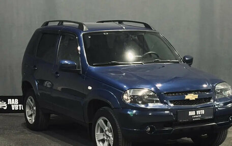 Chevrolet Niva I рестайлинг, 2019 год, 890 000 рублей, 3 фотография