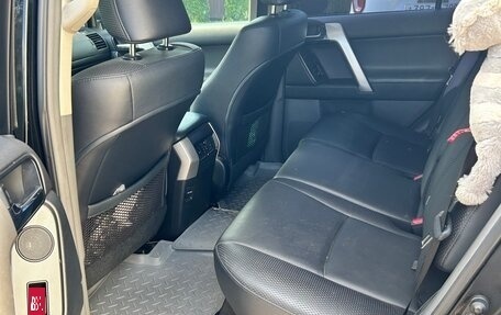 Toyota Land Cruiser Prado 150 рестайлинг 2, 2012 год, 3 850 000 рублей, 11 фотография
