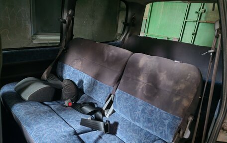 Nissan Serena I, 1997 год, 410 000 рублей, 5 фотография