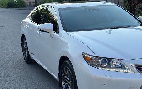 Lexus ES VII, 2015 год, 2 390 000 рублей, 6 фотография