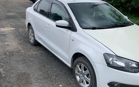Volkswagen Polo VI (EU Market), 2013 год, 470 000 рублей, 2 фотография