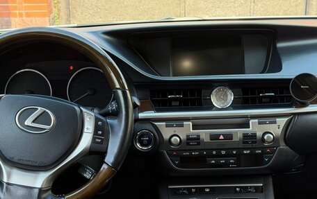 Lexus ES VII, 2015 год, 2 390 000 рублей, 10 фотография