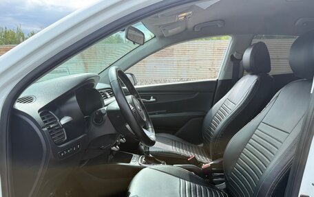 KIA Rio IV, 2018 год, 1 179 999 рублей, 10 фотография