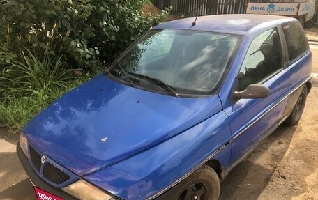 Lancia Ypsilon II (Type 843) рестайлинг, 1998 год, 55 000 рублей, 1 фотография