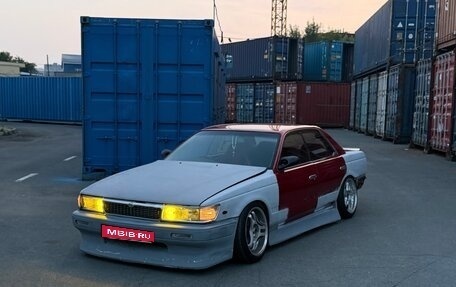 Nissan Laurel VIII, 1991 год, 480 000 рублей, 1 фотография