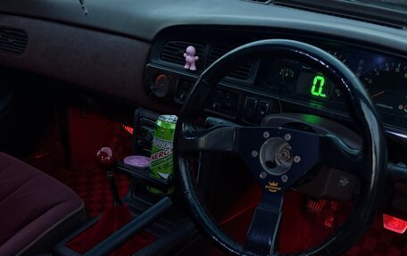 Nissan Laurel VIII, 1991 год, 480 000 рублей, 11 фотография