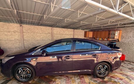 Toyota Avensis III рестайлинг, 2009 год, 970 000 рублей, 3 фотография