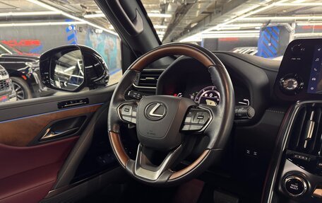 Lexus LX, 2022 год, 13 750 000 рублей, 8 фотография