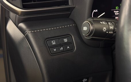 Lexus LX, 2022 год, 13 750 000 рублей, 25 фотография