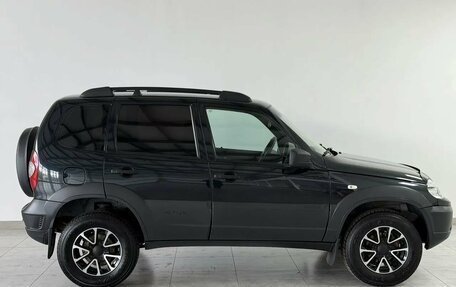 Chevrolet Niva I рестайлинг, 2020 год, 750 000 рублей, 4 фотография