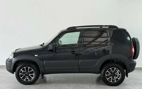 Chevrolet Niva I рестайлинг, 2020 год, 750 000 рублей, 2 фотография