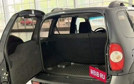 Chevrolet Niva I рестайлинг, 2020 год, 750 000 рублей, 6 фотография