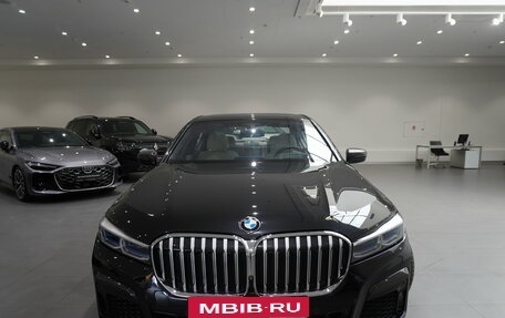 BMW 7 серия, 2021 год, 7 300 000 рублей, 2 фотография