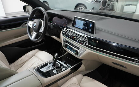 BMW 7 серия, 2021 год, 7 300 000 рублей, 12 фотография