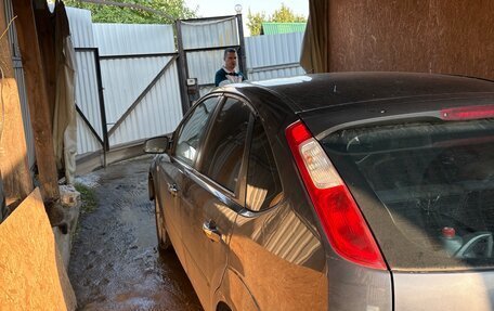 Ford Focus II рестайлинг, 2006 год, 140 000 рублей, 3 фотография