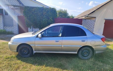 KIA Rio II, 2003 год, 250 000 рублей, 3 фотография