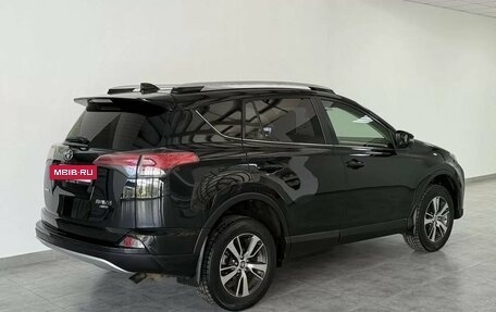 Toyota RAV4, 2015 год, 1 900 000 рублей, 5 фотография
