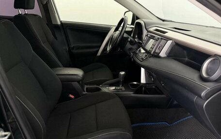 Toyota RAV4, 2015 год, 1 900 000 рублей, 7 фотография
