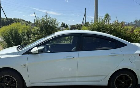Hyundai Solaris II рестайлинг, 2013 год, 650 000 рублей, 2 фотография