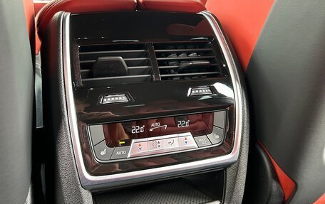 BMW X6 M, 2024 год, 18 300 000 рублей, 15 фотография