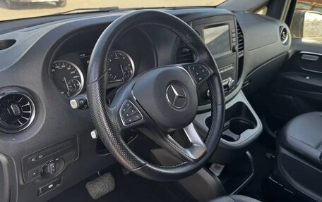 Mercedes-Benz Vito, 2020 год, 5 500 000 рублей, 4 фотография