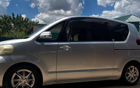Toyota Porte II, 2008 год, 630 000 рублей, 2 фотография
