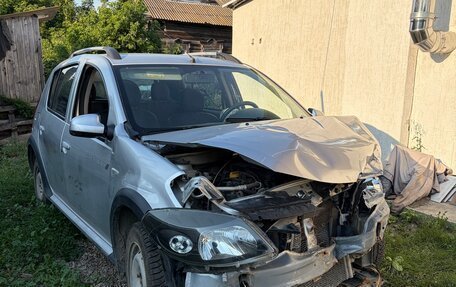 Renault Sandero I, 2013 год, 155 000 рублей, 4 фотография