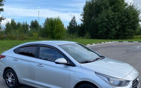 Hyundai Solaris II рестайлинг, 2017 год, 1 300 000 рублей, 10 фотография