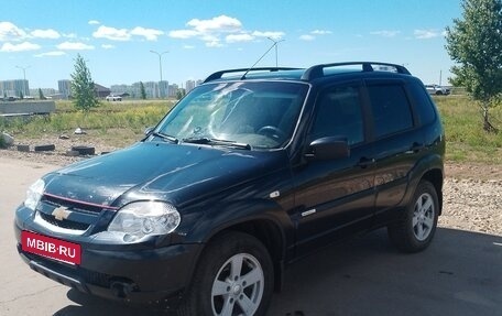 Chevrolet Niva I рестайлинг, 2014 год, 460 000 рублей, 4 фотография