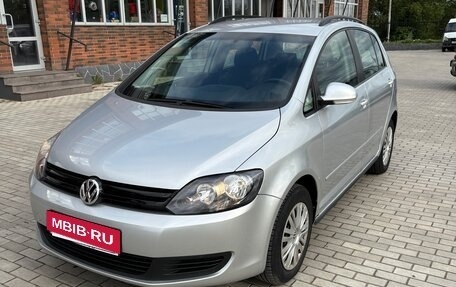 Volkswagen Golf Plus II, 2013 год, 950 000 рублей, 1 фотография