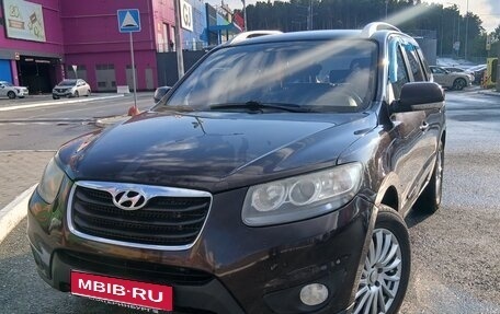 Hyundai Santa Fe III рестайлинг, 2010 год, 950 000 рублей, 1 фотография
