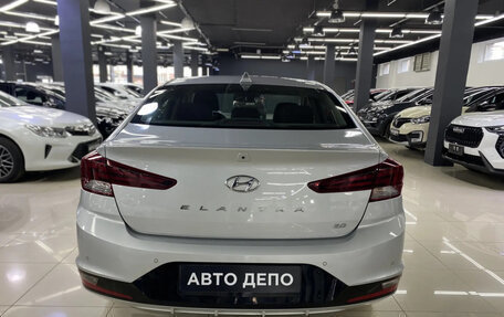 Hyundai Elantra VI рестайлинг, 2019 год, 1 749 000 рублей, 5 фотография