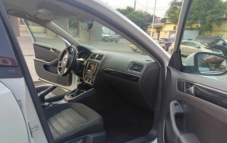 Volkswagen Jetta VI, 2016 год, 1 275 000 рублей, 8 фотография