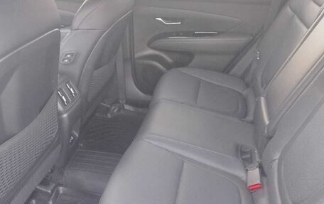 Hyundai Tucson, 2025 год, 4 300 000 рублей, 28 фотография
