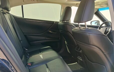 Lexus ES VII, 2018 год, 2 400 000 рублей, 11 фотография