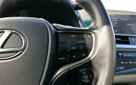 Lexus ES VII, 2018 год, 2 400 000 рублей, 15 фотография