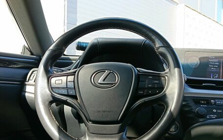 Lexus ES VII, 2018 год, 2 400 000 рублей, 16 фотография