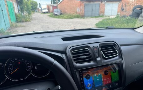 Renault Logan II, 2021 год, 1 035 000 рублей, 5 фотография