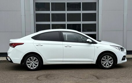 Hyundai Solaris II рестайлинг, 2018 год, 1 020 000 рублей, 6 фотография
