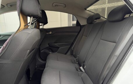 Hyundai Solaris II рестайлинг, 2018 год, 1 020 000 рублей, 10 фотография
