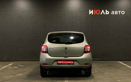 Renault Sandero II рестайлинг, 2018 год, 995 000 рублей, 6 фотография